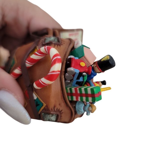 Enesco Artplas "Santas Suitcase" christmas Ornament 1990 RARE no box collectible - Picture 7 of 11